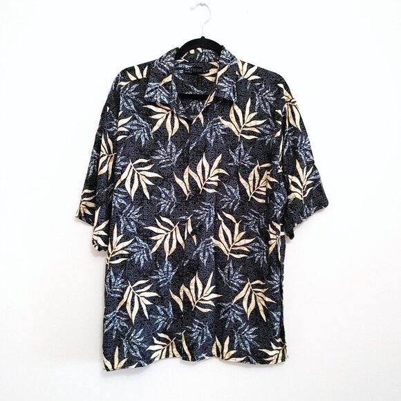Manhattan Hawaiian Vintage Print Button  Up Shirt Size Large Gray Blue Rayon - Picture 1 of 3